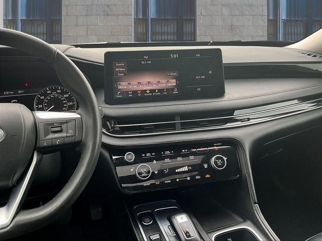 2023 INFINITI QX60 PURE