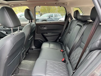 2022 Nissan Rogue Platinum