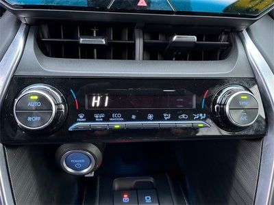 2022 Toyota Venza Base