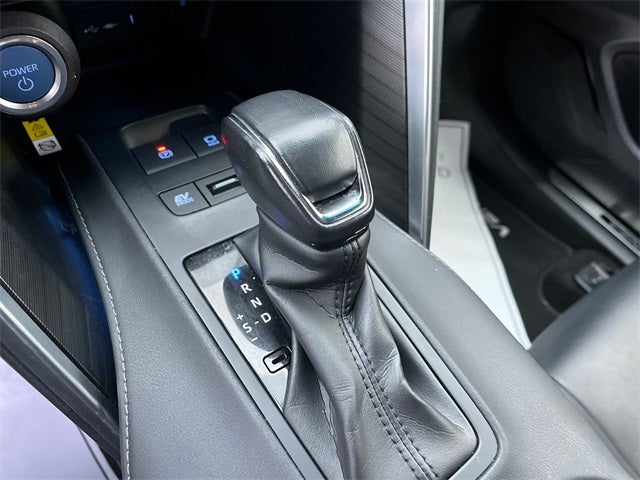 2022 Toyota Venza Base