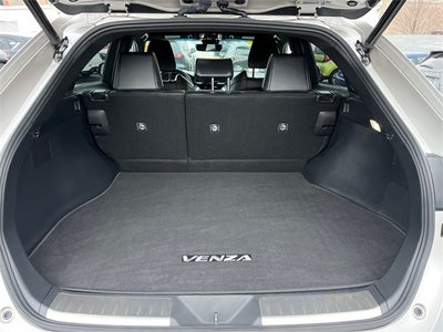 2022 Toyota Venza Base