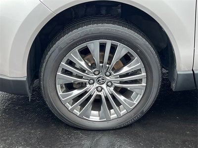 2022 Toyota Venza Base