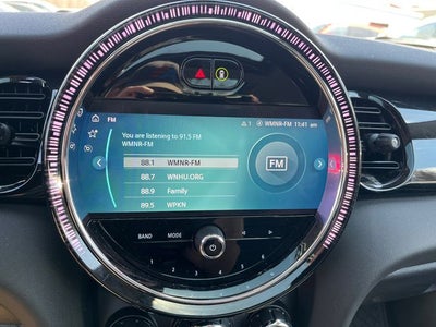 2024 MINI Cooper SE Electric Signature