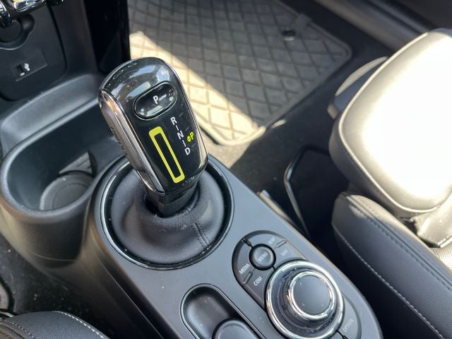 2024 MINI Cooper SE Electric Signature