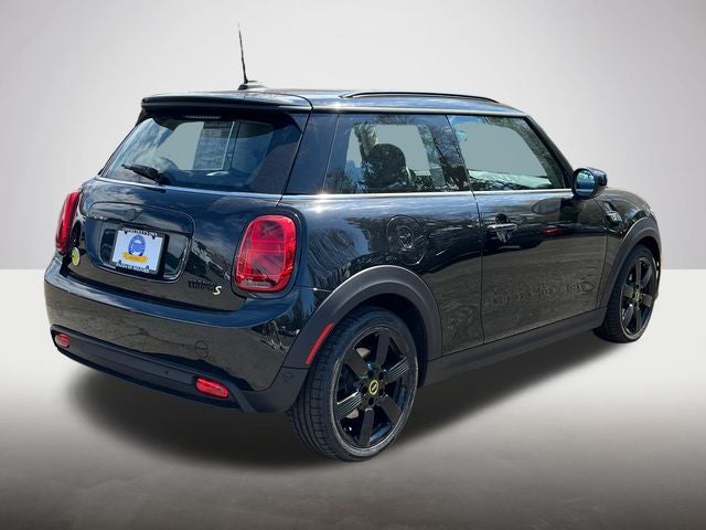 2024 MINI Cooper SE Electric Signature