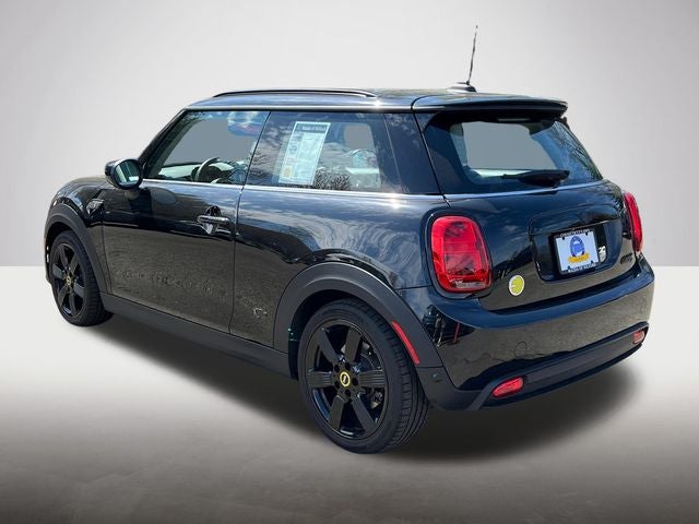 2024 MINI Cooper SE Electric Signature